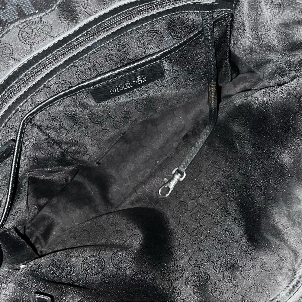 Black Leather Tote Bag MK - Picture 8 of 15